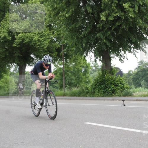 15.06.2025 - 7 Türme Triathlon Yannick Fuchs http://msf.ph/oto/7960247 15.06.2025 11:47:13 Radfahren  meine-sportfotos.de