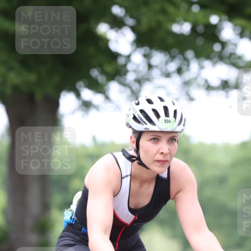 15.06.2025 - 7 Türme Triathlon Yannick Fuchs http://msf.ph/oto/7960265 15.06.2025 13:48:23 Radfahren 403, 934, 1195 meine-sportfotos.de