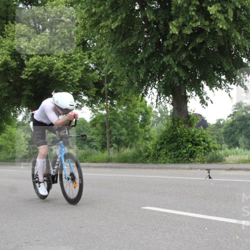 15.06.2025 - 7 Türme Triathlon Yannick Fuchs http://msf.ph/oto/7960310 15.06.2025 11:49:58 Radfahren  meine-sportfotos.de