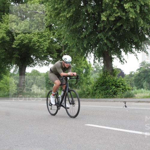 15.06.2025 - 7 Türme Triathlon Yannick Fuchs http://msf.ph/oto/7960334 15.06.2025 11:50:51 Radfahren  meine-sportfotos.de
