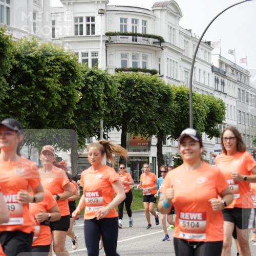 15.06.2025 - REWE Women's Run Jannik Wohlers http://msf.ph/oto/7960395 15.06.2025 09:45:31 Laufen 39, 5603, 5439, 5104, 544 meine-sportfotos.de