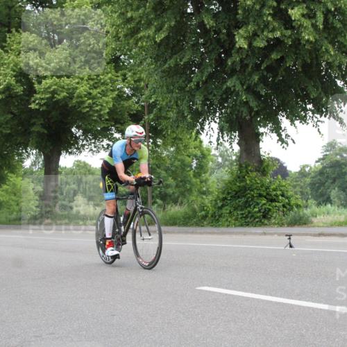 15.06.2025 - 7 Türme Triathlon Yannick Fuchs http://msf.ph/oto/7960396 15.06.2025 11:52:09 Radfahren  meine-sportfotos.de