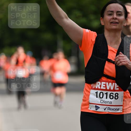 15.06.2025 - REWE Women's Run Dr. Thomas Lammeyer http://msf.ph/oto/7960415 15.06.2025 09:49:47 Laufen 10168 meine-sportfotos.de