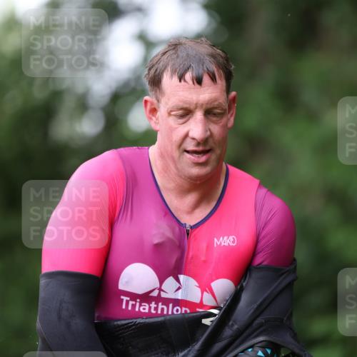 15.06.2025 - 7 Türme Triathlon Michael Strokosch http://msf.ph/oto/7960444 15.06.2025 12:11:20 Schwimmen 455, 475 meine-sportfotos.de