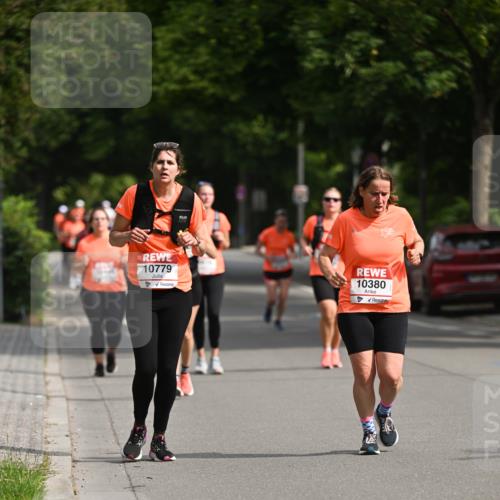 15.06.2025 - REWE Women's Run Dr. Thomas Lammeyer http://msf.ph/oto/7960451 15.06.2025 09:49:50 Laufen 10779, 10380 meine-sportfotos.de