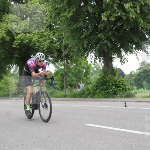 15.06.2025 - 7 Türme Triathlon Yannick Fuchs http://msf.ph/oto/7960455 15.06.2025 11:54:46 Radfahren  meine-sportfotos.de