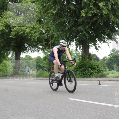 15.06.2025 - 7 Türme Triathlon Yannick Fuchs http://msf.ph/oto/7960463 15.06.2025 11:54:59 Radfahren  meine-sportfotos.de