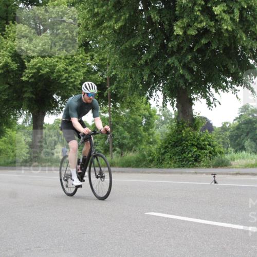 15.06.2025 - 7 Türme Triathlon Yannick Fuchs http://msf.ph/oto/7960485 15.06.2025 11:55:11 Radfahren  meine-sportfotos.de