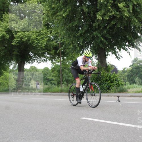 15.06.2025 - 7 Türme Triathlon Yannick Fuchs http://msf.ph/oto/7960502 15.06.2025 11:56:07 Radfahren  meine-sportfotos.de