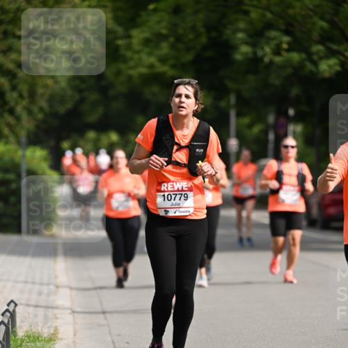 15.06.2025 - REWE Women's Run Dr. Thomas Lammeyer http://msf.ph/oto/7960518 15.06.2025 09:49:52 Laufen 10779 meine-sportfotos.de