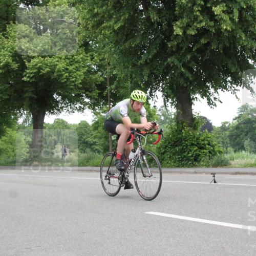 15.06.2025 - 7 Türme Triathlon Yannick Fuchs http://msf.ph/oto/7960544 15.06.2025 11:57:27 Radfahren  meine-sportfotos.de