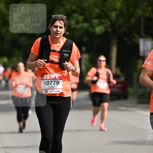 15.06.2025 - REWE Women's Run Dr. Thomas Lammeyer http://msf.ph/oto/7960550 15.06.2025 09:49:53 Laufen 10779 meine-sportfotos.de
