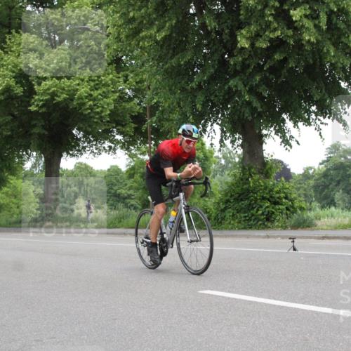15.06.2025 - 7 Türme Triathlon Yannick Fuchs http://msf.ph/oto/7960560 15.06.2025 11:58:00 Radfahren  meine-sportfotos.de