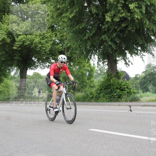 15.06.2025 - 7 Türme Triathlon Yannick Fuchs http://msf.ph/oto/7960570 15.06.2025 11:58:06 Radfahren  meine-sportfotos.de