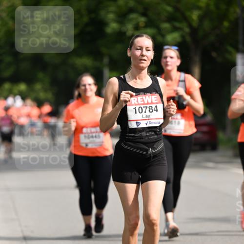 15.06.2025 - REWE Women's Run Dr. Thomas Lammeyer http://msf.ph/oto/7960610 15.06.2025 09:49:56 Laufen 10445, 10784 meine-sportfotos.de