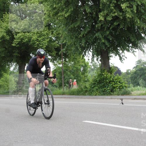15.06.2025 - 7 Türme Triathlon Yannick Fuchs http://msf.ph/oto/7960659 15.06.2025 11:59:56 Radfahren  meine-sportfotos.de