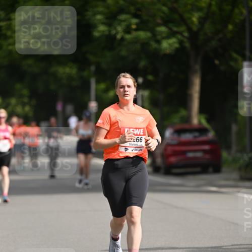 15.06.2025 - REWE Women's Run Dr. Thomas Lammeyer http://msf.ph/oto/7960675 15.06.2025 09:50:01 Laufen 66 meine-sportfotos.de