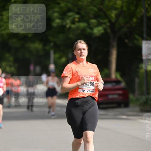 15.06.2025 - REWE Women's Run Dr. Thomas Lammeyer http://msf.ph/oto/7960688 15.06.2025 09:50:01 Laufen 0266 meine-sportfotos.de