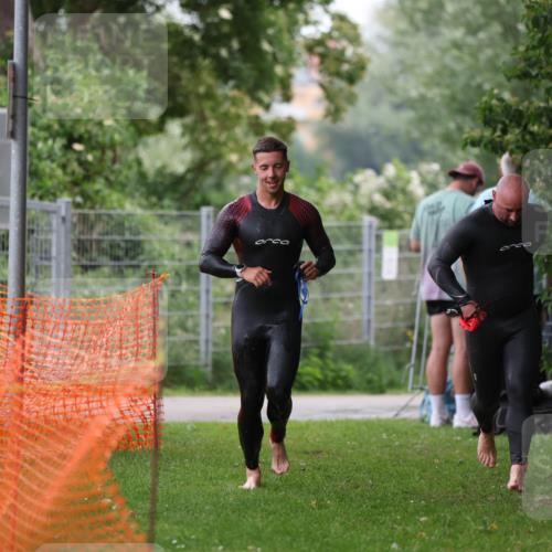 15.06.2025 - 7 Türme Triathlon Michael Strokosch http://msf.ph/oto/7960697 15.06.2025 12:12:05 Schwimmen 630, 658 meine-sportfotos.de