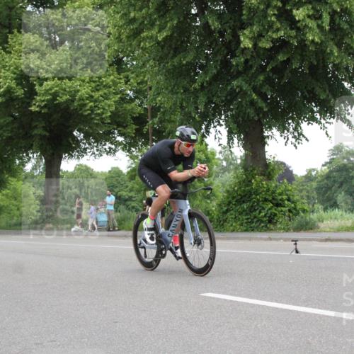 15.06.2025 - 7 Türme Triathlon Yannick Fuchs http://msf.ph/oto/7960790 15.06.2025 12:02:39 Radfahren  meine-sportfotos.de