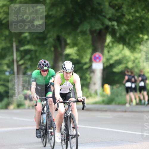 15.06.2025 - 7 Türme Triathlon Yannick Fuchs http://msf.ph/oto/7960803 15.06.2025 09:56:17 Radfahren 85, 87 meine-sportfotos.de