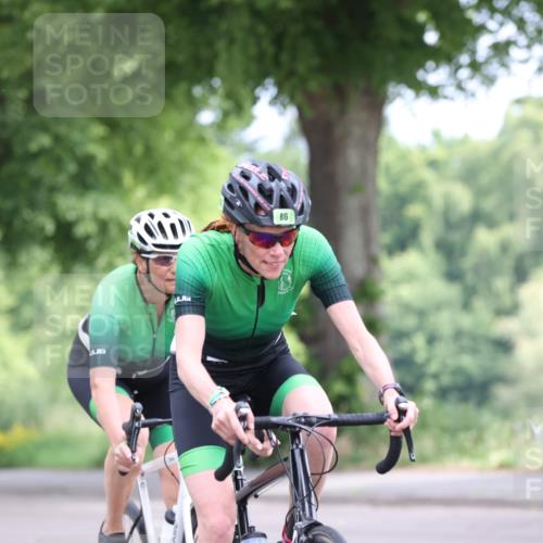 15.06.2025 - 7 Türme Triathlon Yannick Fuchs http://msf.ph/oto/7960831 15.06.2025 09:56:18 Radfahren 85, 87 meine-sportfotos.de