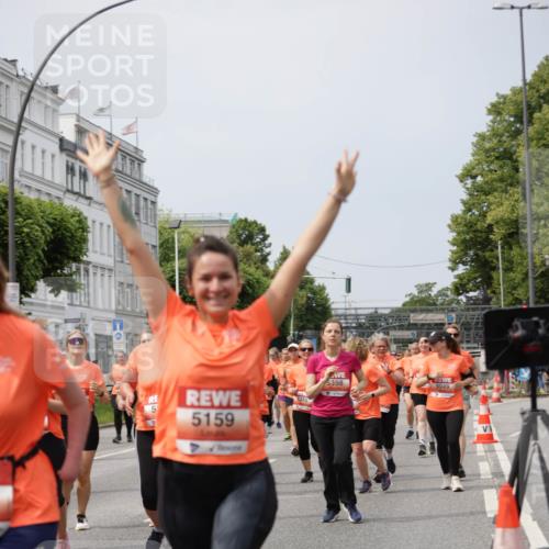 15.06.2025 - REWE Women's Run Jannik Wohlers http://msf.ph/oto/7960832 15.06.2025 09:45:53 Laufen 5159 meine-sportfotos.de