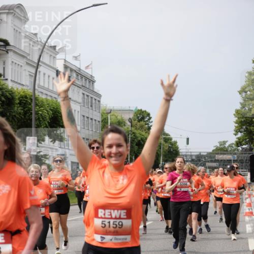 15.06.2025 - REWE Women's Run Jannik Wohlers http://msf.ph/oto/7960846 15.06.2025 09:45:53 Laufen 5126, 5159, 5398, 5049 meine-sportfotos.de