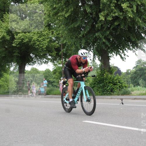 15.06.2025 - 7 Türme Triathlon Yannick Fuchs http://msf.ph/oto/7960850 15.06.2025 12:03:27 Radfahren  meine-sportfotos.de