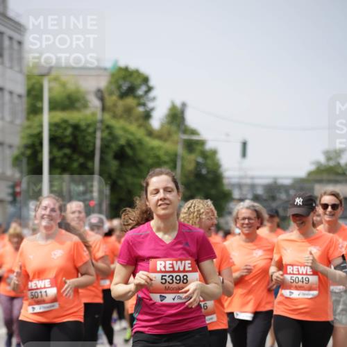 15.06.2025 - REWE Women's Run Jannik Wohlers http://msf.ph/oto/7960880 15.06.2025 09:45:55 Laufen 5011, 5398, 6, 5049 meine-sportfotos.de