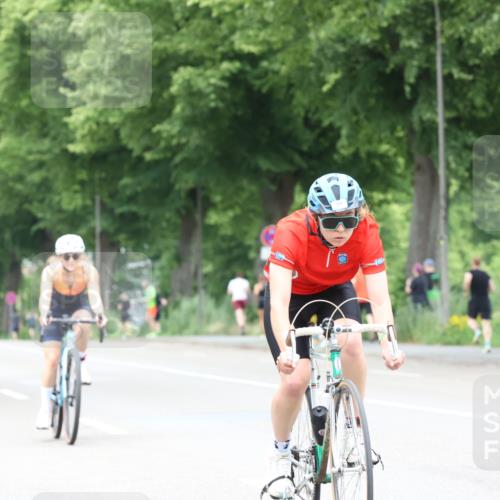 15.06.2025 - 7 Türme Triathlon Yannick Fuchs http://msf.ph/oto/7961002 15.06.2025 13:49:18 Radfahren 720, 858, 994 meine-sportfotos.de