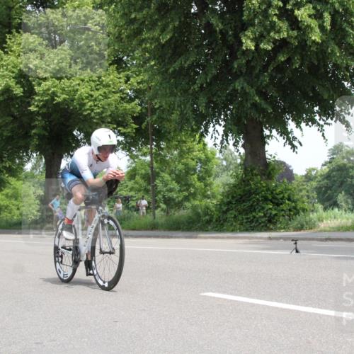 15.06.2025 - 7 Türme Triathlon Yannick Fuchs http://msf.ph/oto/7961036 15.06.2025 12:08:20 Radfahren  meine-sportfotos.de