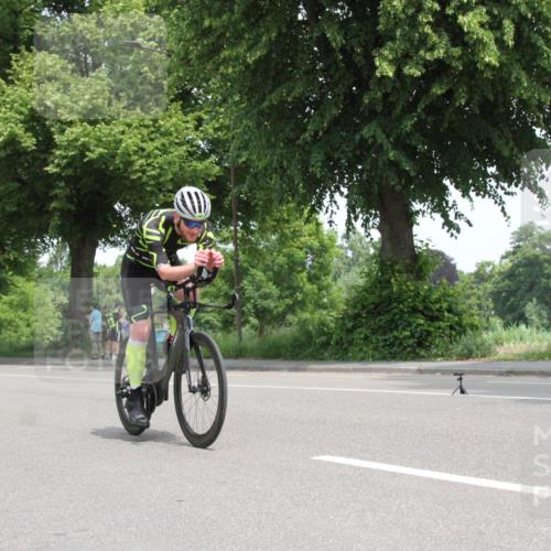 15.06.2025 - 7 Türme Triathlon Yannick Fuchs http://msf.ph/oto/7961056 15.06.2025 12:08:43 Radfahren  meine-sportfotos.de