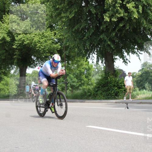 15.06.2025 - 7 Türme Triathlon Yannick Fuchs http://msf.ph/oto/7961075 15.06.2025 12:08:51 Radfahren  meine-sportfotos.de