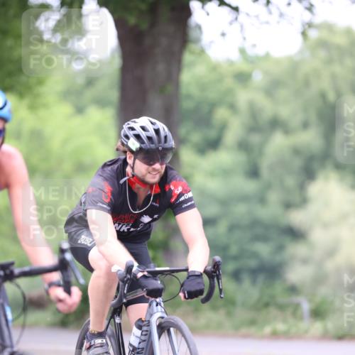 15.06.2025 - 7 Türme Triathlon Yannick Fuchs http://msf.ph/oto/7961092 15.06.2025 13:49:36 Radfahren 781, 1051, 1089 meine-sportfotos.de