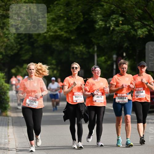 15.06.2025 - REWE Women's Run Dr. Thomas Lammeyer http://msf.ph/oto/7961107 15.06.2025 09:50:16 Laufen 10674, 10472, 0870, 10824, 10294 meine-sportfotos.de