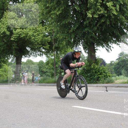 15.06.2025 - 7 Türme Triathlon Yannick Fuchs http://msf.ph/oto/7961145 15.06.2025 12:12:10 Radfahren  meine-sportfotos.de