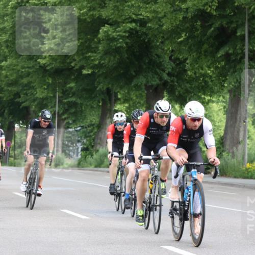 15.06.2025 - 7 Türme Triathlon Yannick Fuchs http://msf.ph/oto/7961158 15.06.2025 10:01:05 Radfahren 22, 24, 25, 77, 78, 80 meine-sportfotos.de