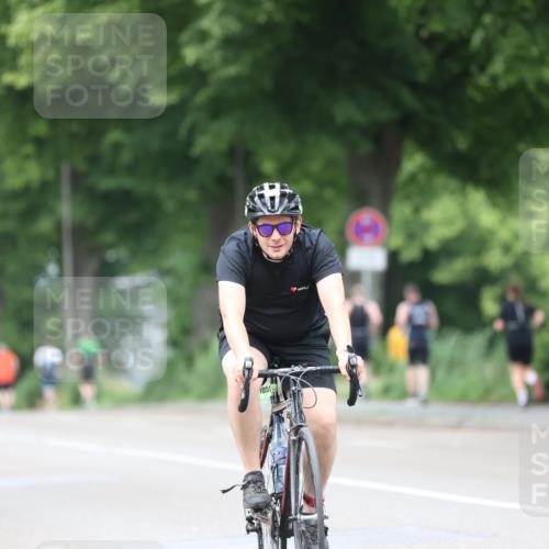 15.06.2025 - 7 Türme Triathlon Yannick Fuchs http://msf.ph/oto/7961163 15.06.2025 13:49:41 Radfahren 514, 781, 1051, 1089 meine-sportfotos.de