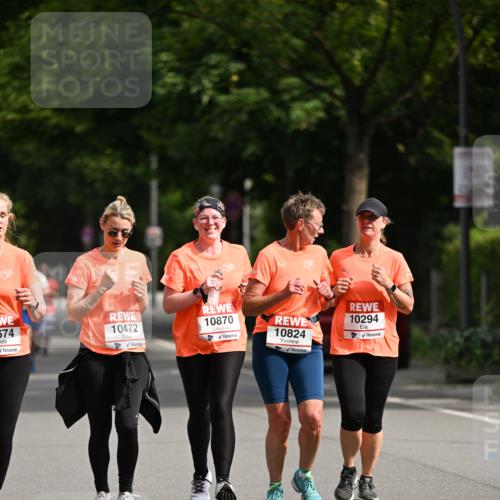15.06.2025 - REWE Women's Run Dr. Thomas Lammeyer http://msf.ph/oto/7961172 15.06.2025 09:50:17 Laufen 574, 10870, 10472, 10824, 10294 meine-sportfotos.de