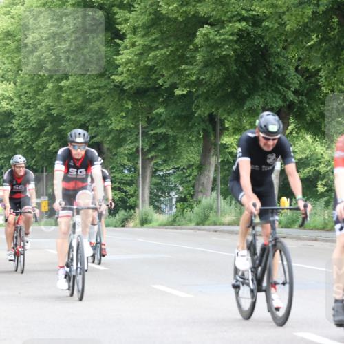 15.06.2025 - 7 Türme Triathlon Yannick Fuchs http://msf.ph/oto/7961173 15.06.2025 10:01:06 Radfahren 22, 24, 25, 77, 78, 80 meine-sportfotos.de