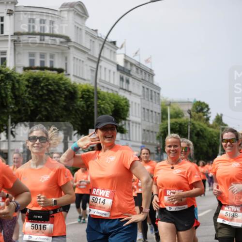 15.06.2025 - REWE Women's Run Jannik Wohlers http://msf.ph/oto/7961175 15.06.2025 09:46:02 Laufen 3, 21, 5014, 5198, 5016 meine-sportfotos.de