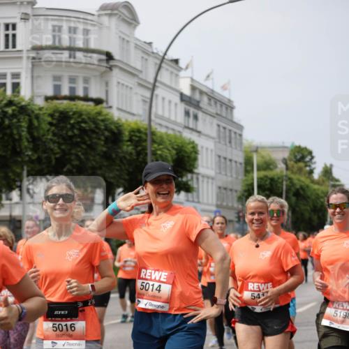15.06.2025 - REWE Women's Run Jannik Wohlers http://msf.ph/oto/7961177 15.06.2025 09:46:02 Laufen 3, 2, 5014, 54, 5016, 5198 meine-sportfotos.de