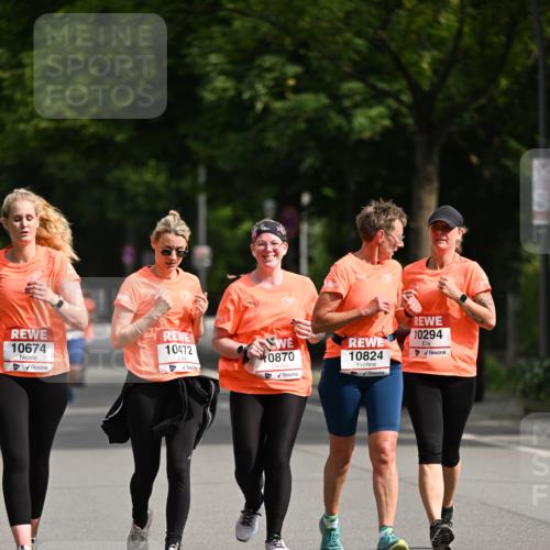 15.06.2025 - REWE Women's Run Dr. Thomas Lammeyer http://msf.ph/oto/7961180 15.06.2025 09:50:17 Laufen 10674, 10472, 0870, 10824, 10294 meine-sportfotos.de