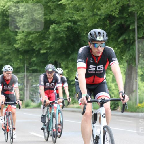 15.06.2025 - 7 Türme Triathlon Yannick Fuchs http://msf.ph/oto/7961192 15.06.2025 10:01:07 Radfahren 22, 24, 25, 77, 78, 80 meine-sportfotos.de