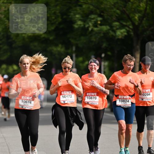 15.06.2025 - REWE Women's Run Dr. Thomas Lammeyer http://msf.ph/oto/7961195 15.06.2025 09:50:18 Laufen 10674, 10472, 10870, 10824, 10294 meine-sportfotos.de