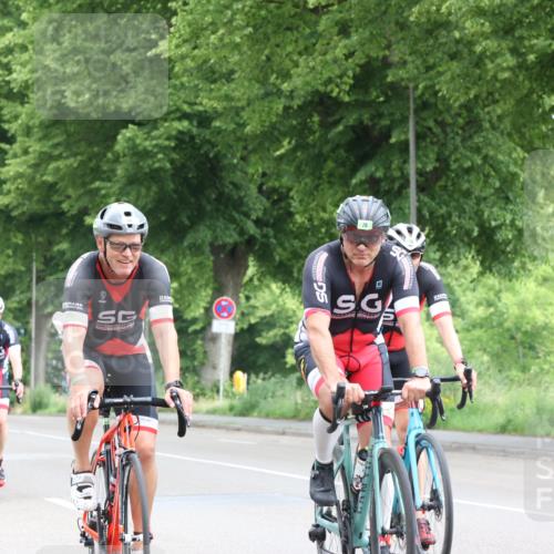15.06.2025 - 7 Türme Triathlon Yannick Fuchs http://msf.ph/oto/7961206 15.06.2025 10:01:08 Radfahren 22, 24, 25, 77, 78, 80 meine-sportfotos.de