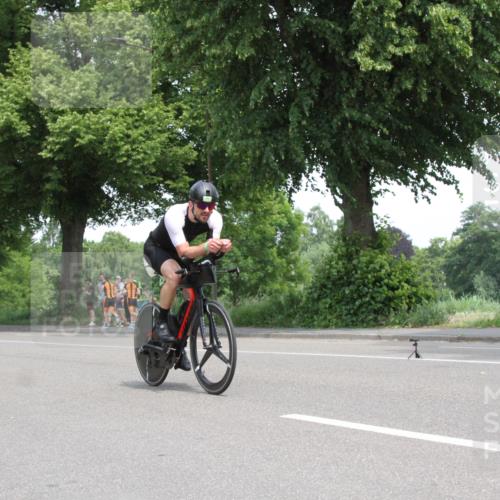 15.06.2025 - 7 Türme Triathlon Yannick Fuchs http://msf.ph/oto/7961211 15.06.2025 12:14:14 Radfahren  meine-sportfotos.de