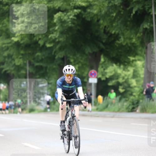 15.06.2025 - 7 Türme Triathlon Yannick Fuchs http://msf.ph/oto/7961240 15.06.2025 13:49:45 Radfahren 514 meine-sportfotos.de