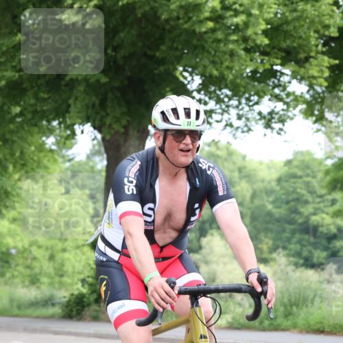 15.06.2025 - 7 Türme Triathlon Yannick Fuchs http://msf.ph/oto/7961242 15.06.2025 10:01:09 Radfahren 24, 25, 77, 78, 80 meine-sportfotos.de